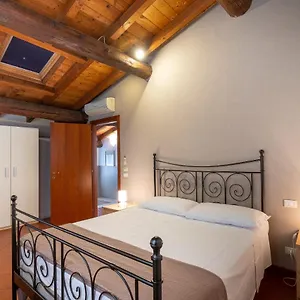 casale-roveggia-veronaforent.hotelinveneto.com/