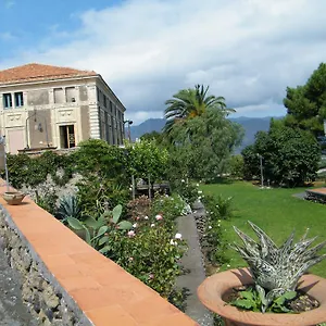 https://etna-wine-azienda-agrituristica.sicilyhotelsitaly.net