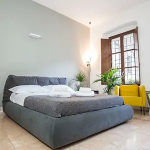 https://antiche-colonne-suite.hotelinveneto.com
